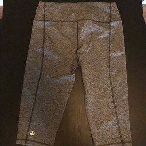 VSX Sport Knockout Crop-Large